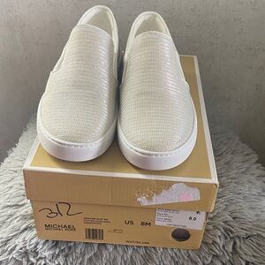 NIB Michael Kors Women's Keaton Slip-On  glitter chain mesh Sneakers size 8M
